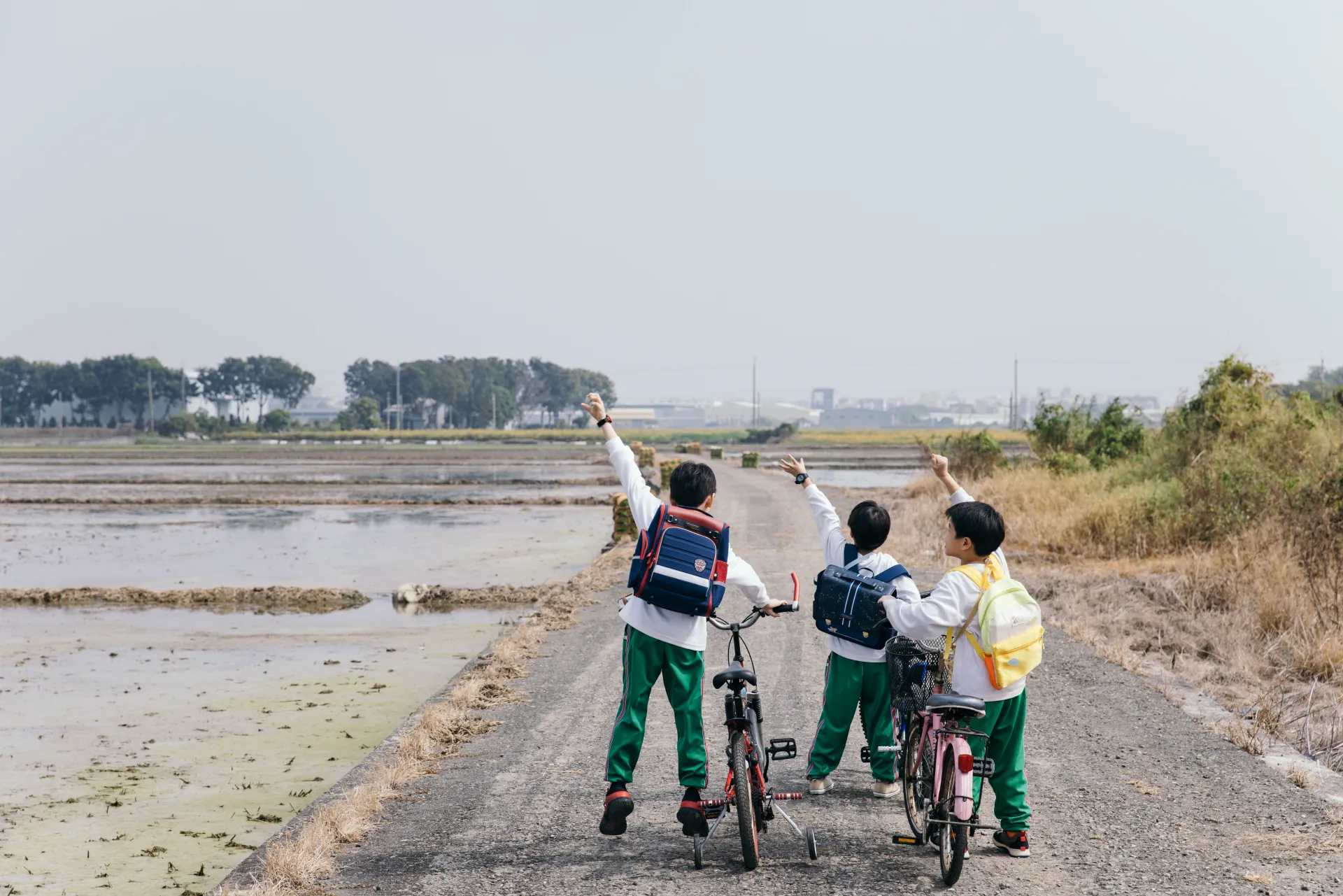《一千架飛機》| 正式預告 | Sky Catcher | Official Trailer